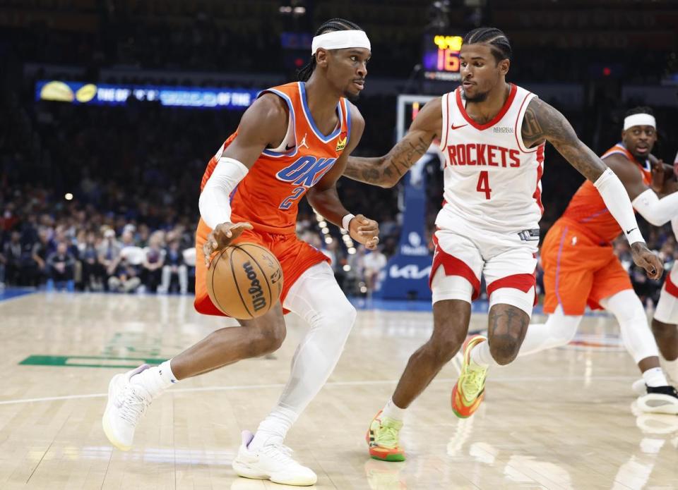 灰熊紧随其 灰熊紧随其