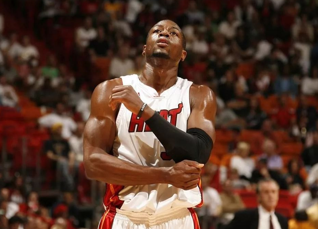 后的身后空 后的身后空